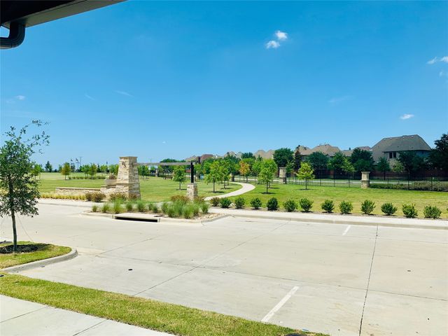 8161 Snowmass Drive, Frisco, TX 75034