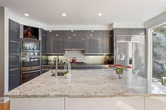 3906 Paces Ferry NW Road, Atlanta, GA 30327