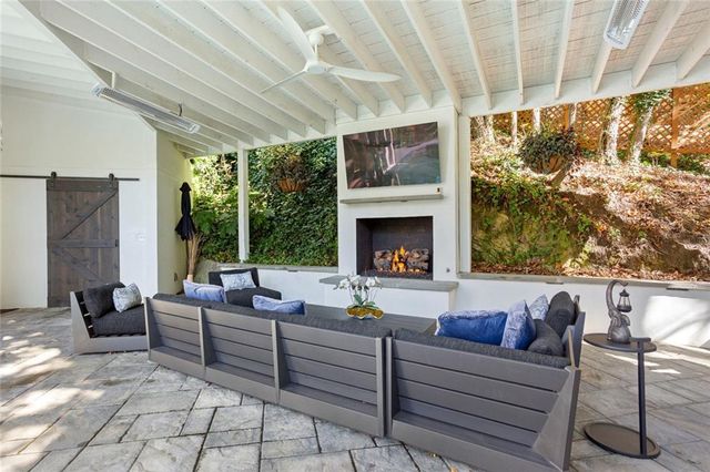 3906 Paces Ferry NW Road, Atlanta, GA 30327