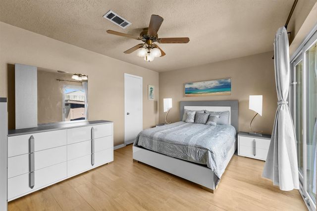 242 Blackwater Lane, Houston, TX 77015