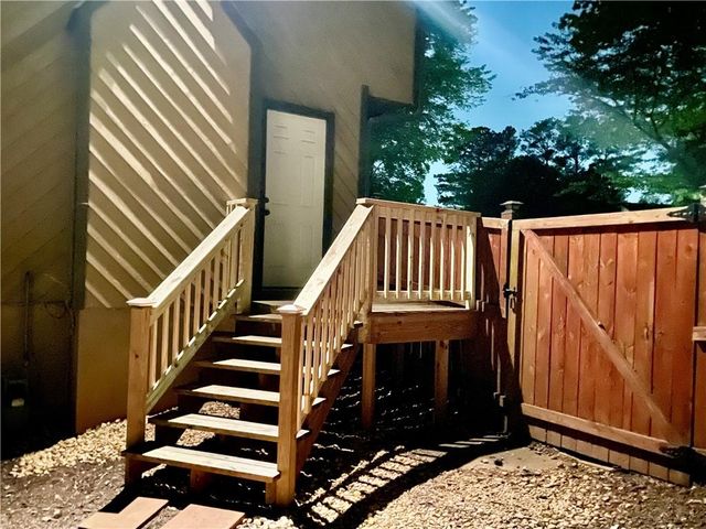 2694 Tritt Springs NE Drive, Marietta, GA 30062