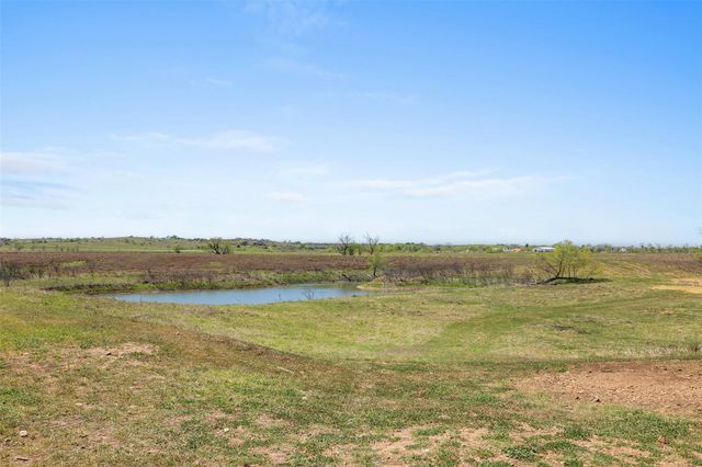 8646 Fm 155, La Grange, TX 78945