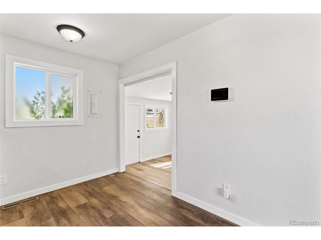 1539 Server Dr, Colorado Springs, CO 80910
