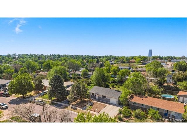 1539 Server Dr, Colorado Springs, CO 80910