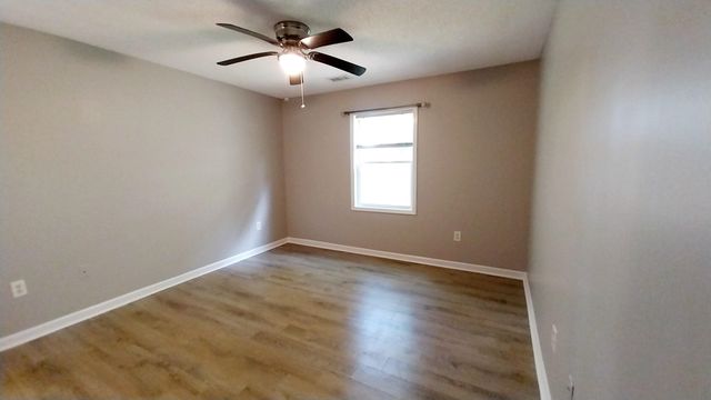 3693 Clay Pond Village Ln Apt 5, Myrtle Beach, SC 29579