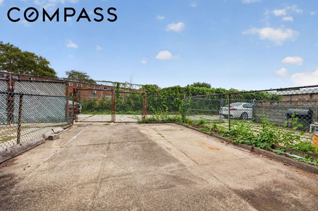 994 Van Siclen Avenue, New York City, NY 11207