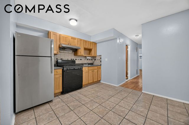 994 Van Siclen Avenue, New York City, NY 11207
