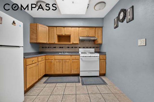 994 Van Siclen Avenue, New York City, NY 11207