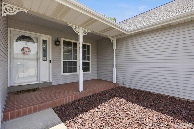 831 Glencorse Drive, St Peters, MO 63304
