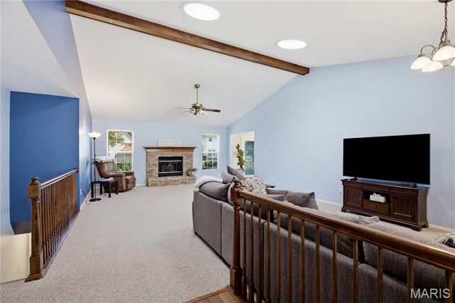 831 Glencorse Drive, St Peters, MO 63304
