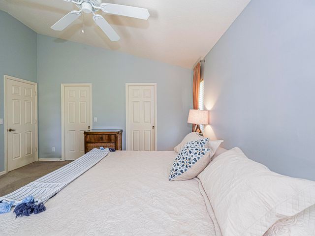 735 23rd Avenue, Vero Beach, FL 32962