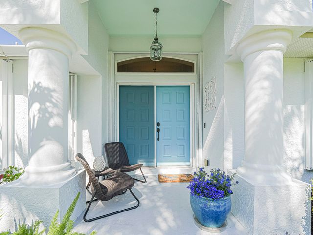 735 23rd Avenue, Vero Beach, FL 32962