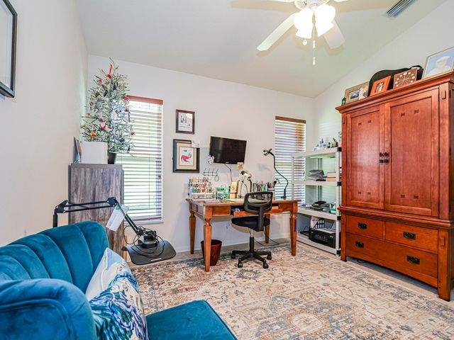 735 23rd Avenue, Vero Beach, FL 32962