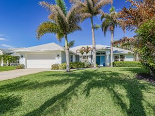 735 23rd Avenue, Vero Beach, FL 32962