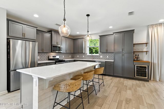 231 FOOTBRIDGE Road, St. Johns, FL 32259