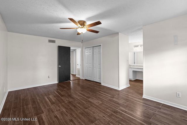 5 Dove Way Circle, Clinton, MS 39056