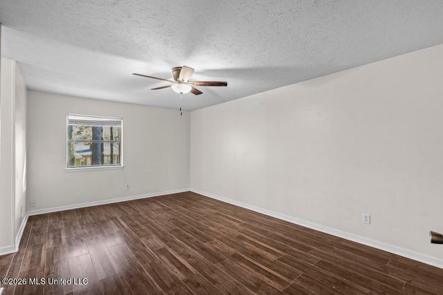 5 Dove Way Circle, Clinton, MS 39056