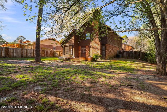 5 Dove Way Circle, Clinton, MS 39056