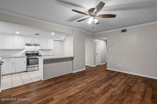 5 Dove Way Circle, Clinton, MS 39056