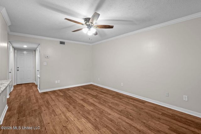 5 Dove Way Circle, Clinton, MS 39056