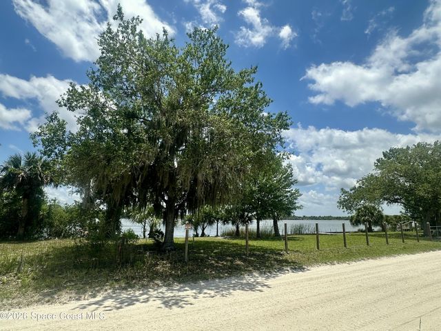 5560 Cangro Street, Cocoa, FL 32926