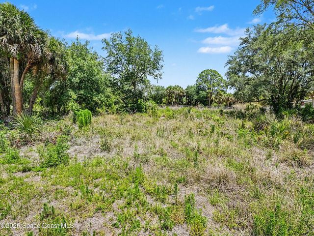 5560 Cangro Street, Cocoa, FL 32926