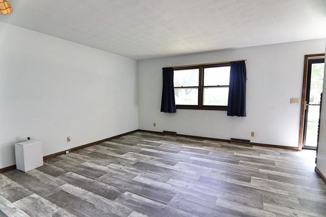 1109 Ontario Drive, Janesville, WI 53545
