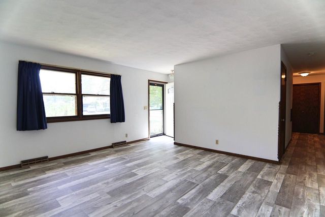 1109 Ontario Drive, Janesville, WI 53545