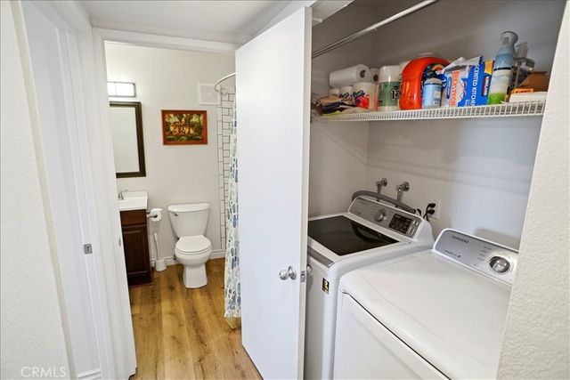 24439 Leonard Tree 102, Newhall, CA 91321