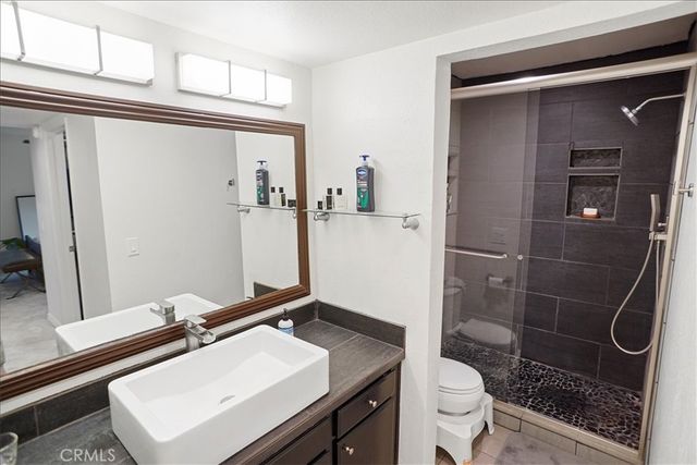 24439 Leonard Tree 102, Newhall, CA 91321