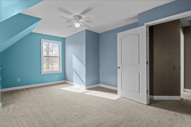 1077 Claylick Rd, White Bluff, TN 37187