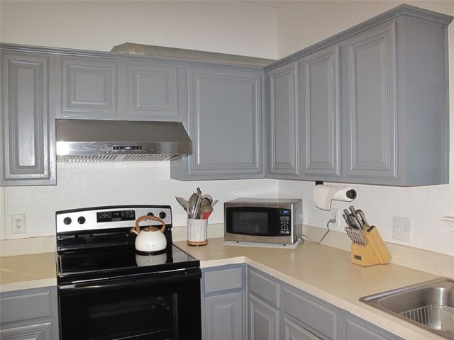 6003 Hack Wood Trail, Arlington, TX 76018