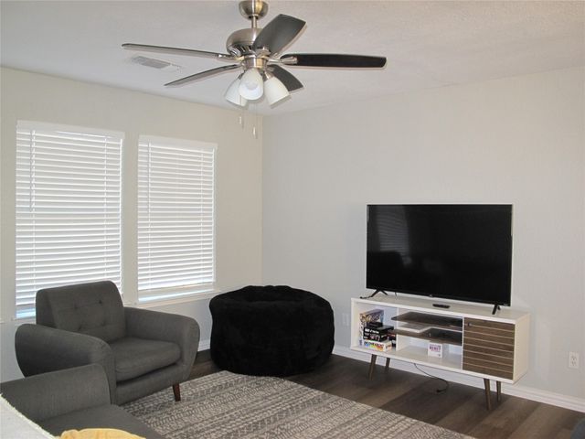 6003 Hack Wood Trail, Arlington, TX 76018