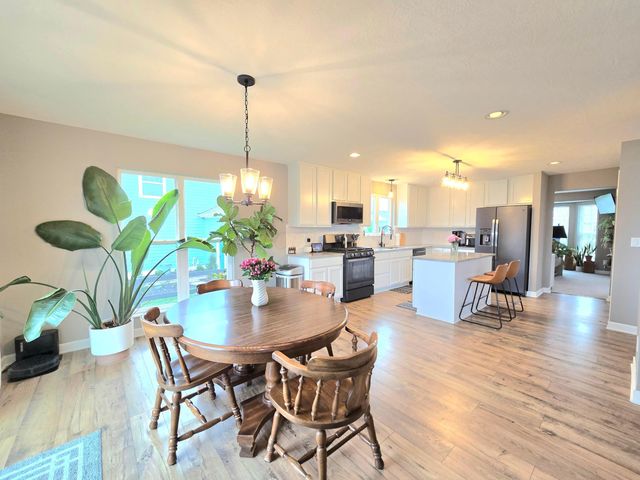 10060 New California Drive, Plain City, OH 43064