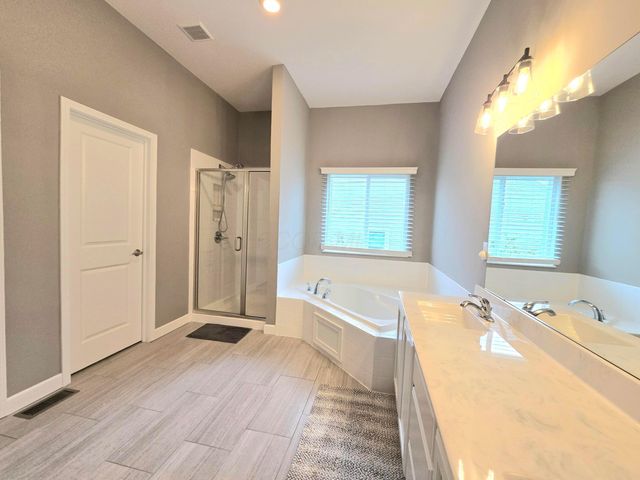10060 New California Drive, Plain City, OH 43064