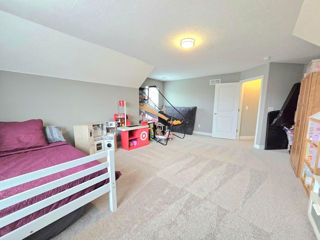 10060 New California Drive, Plain City, OH 43064