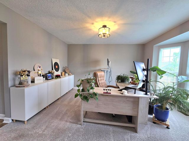 10060 New California Drive, Plain City, OH 43064