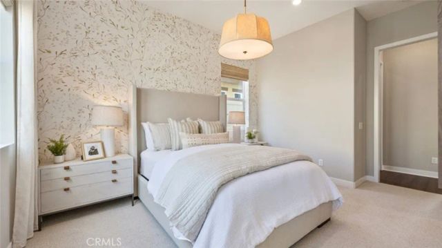 24517 Via La Sombrilla, Valencia, CA 91354