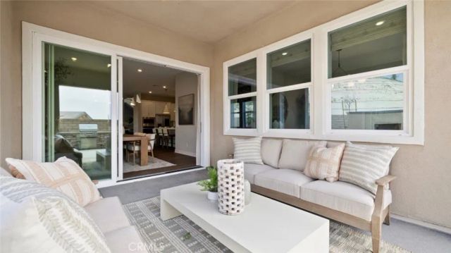 24517 Via La Sombrilla, Valencia, CA 91354