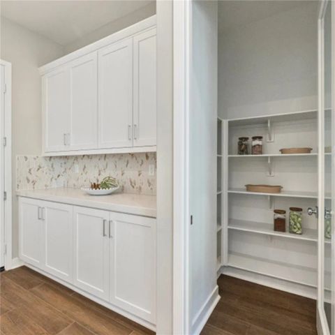 24517 Via La Sombrilla, Valencia, CA 91354