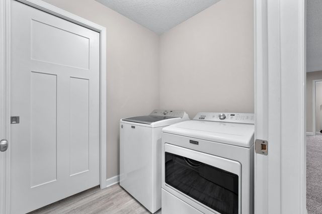 2302 Hillcrest Drive, Hudson, WI 54016