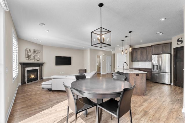 2302 Hillcrest Drive, Hudson, WI 54016