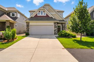 2302 Hillcrest Drive, Hudson, WI 54016