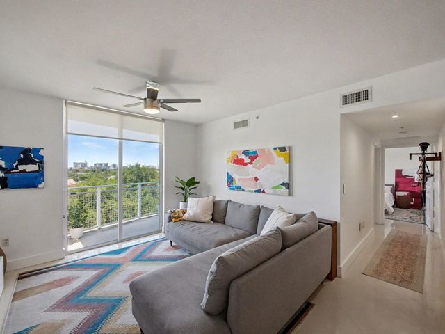 2600 SW 27th Avenue 603, Miami, FL 33133