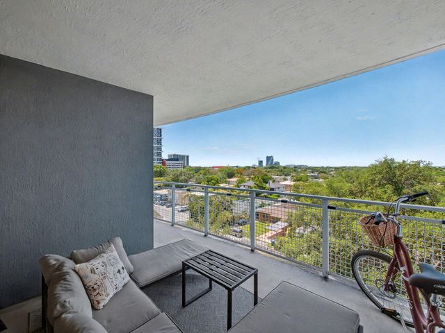 2600 SW 27th Avenue 603, Miami, FL 33133