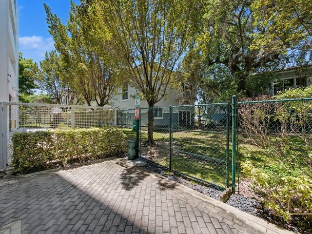 2600 SW 27th Avenue 603, Miami, FL 33133