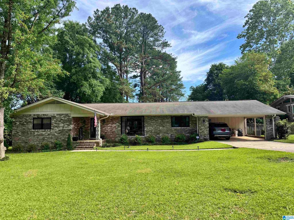 120 TECUMSEH STREET, Montevallo, AL 35115