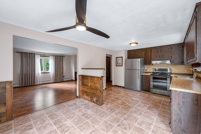 75 I Street, Dracut, MA 01826