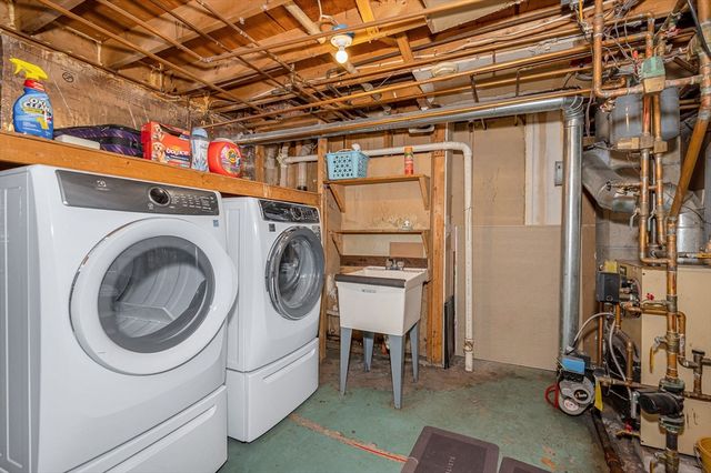 75 I Street, Dracut, MA 01826