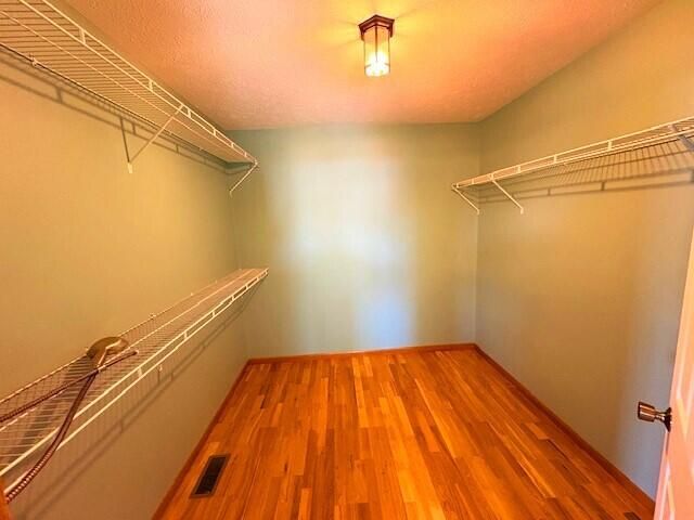 9945 Lawrence 2239, Monett, MO 65708